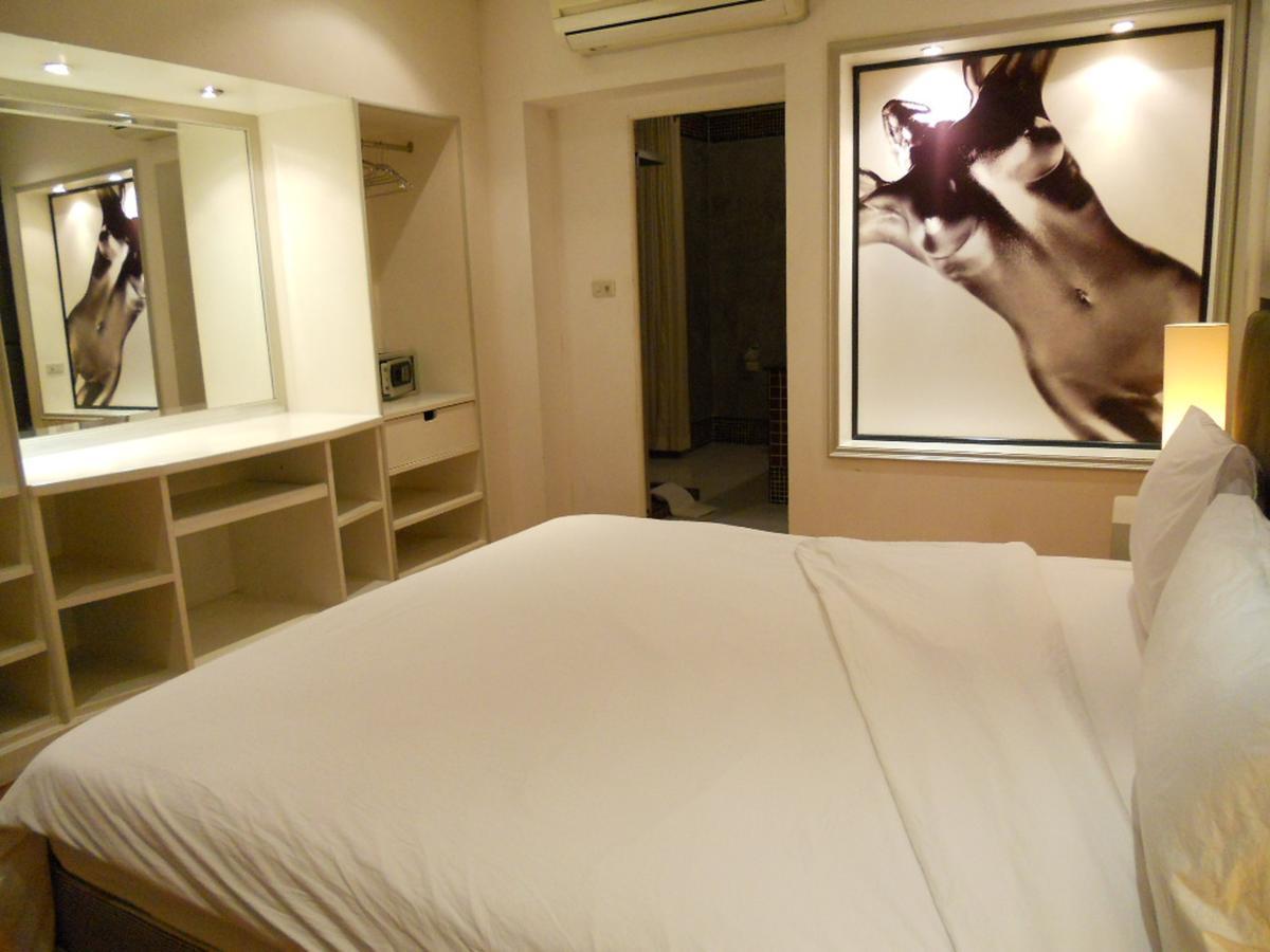Strand Inn Hotel Бангкок Экстерьер фото